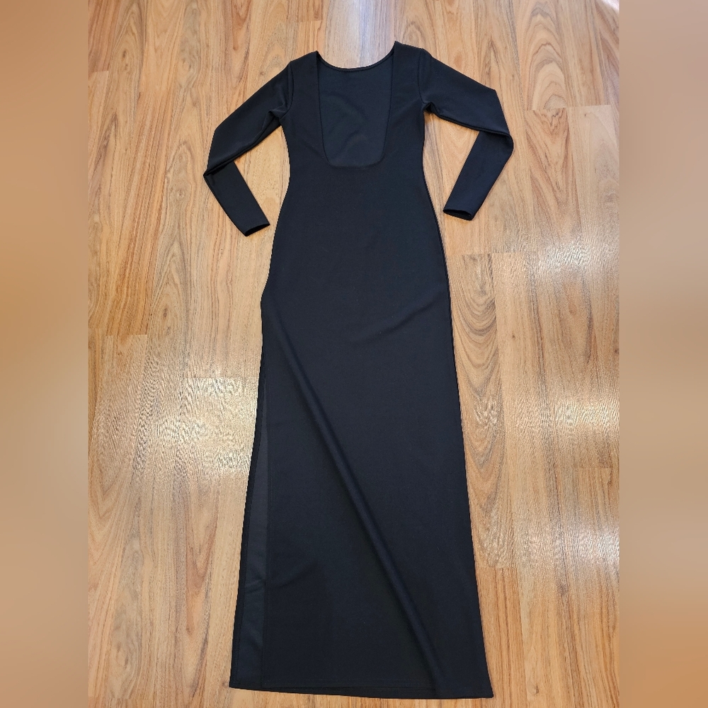 Boohoo Elegant Black Square Plunge Back Maxi Dress With Thigh Slit - Picture 10 of 11